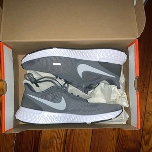 COPY - Men’s Nike Revolution 5